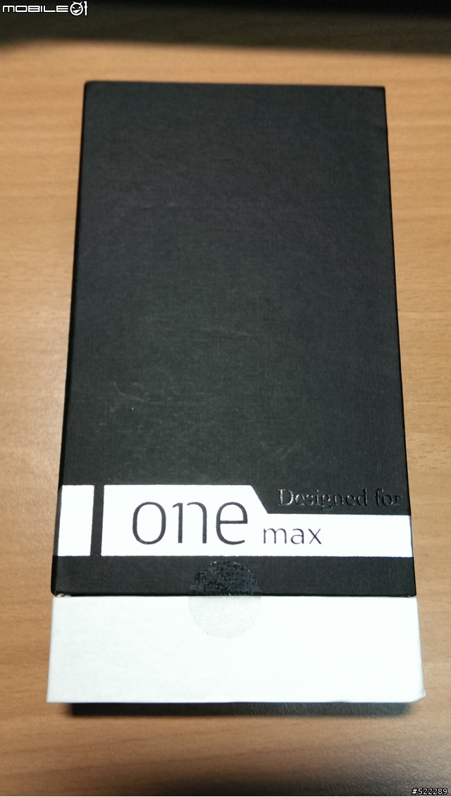HTC One Max的首購禮開箱~比我想得漂亮很多!有人也收到了嗎?