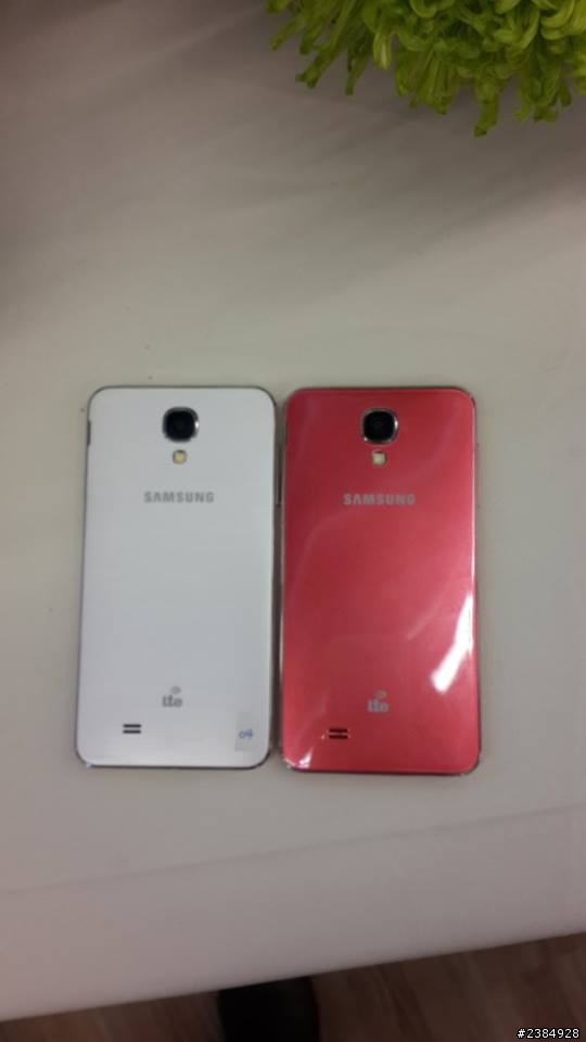 1/11吃喝玩樂!「Samsung GALAXY J同樂會」有吃又有拿 手機體驗會