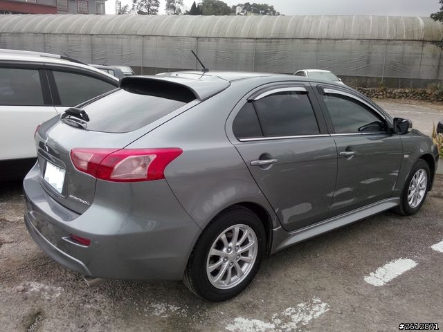 Lancer Sportback(掠影灰) 開箱 - 我竟然成為進口車主