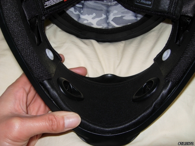 [開箱] icon AIRFRAME GHOST CARBON