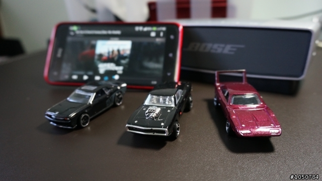 [開箱]新年新玩具BOSE SoundLink Mini，向Paul William Walker IV致敬