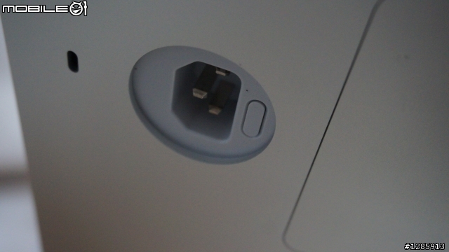 開箱 一波四折的 2013年末最新 iMac 27半攻頂款