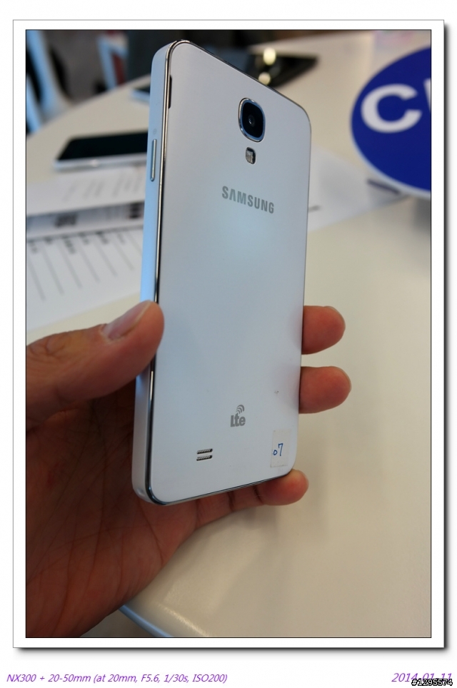 [同樂會心得] 簡約風格、創意服務--Samsung Galaxy J~