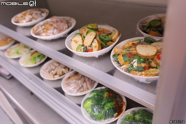 士林的隱藏美食-及品鍋貼水餃