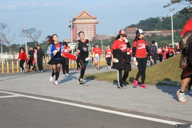 2014 1/11 無嘴貓路跑