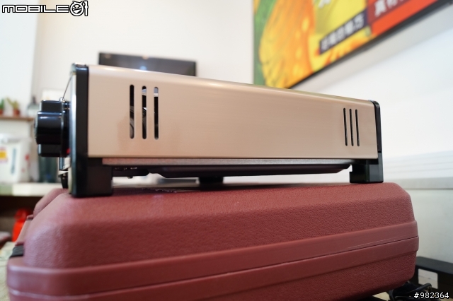 [開箱] Iwatani 岩谷 4.1kw 卡式瓦斯爐王 CB-AH-41 開箱~ (圖文多慎入!)