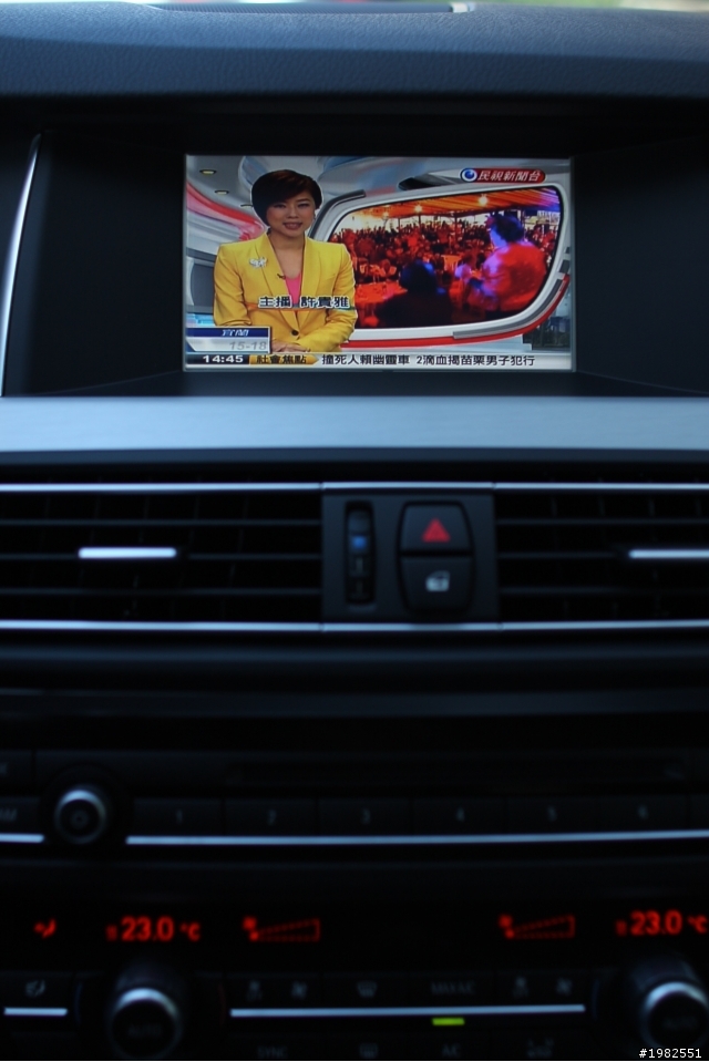 2014 BMW 5 系列_影音改裝分享_《新增鋁圈改裝》