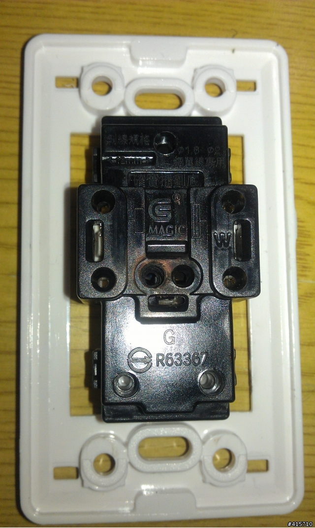 三孔插座電線接法