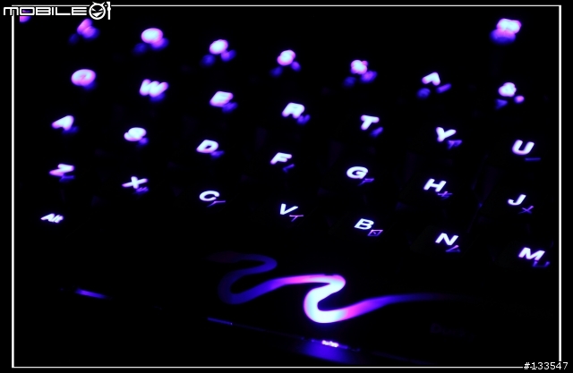 [開箱分享] Ducky Shine 3 DK9008 藍光/青軸/中文...