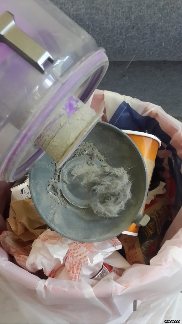 不專業開箱文~聲寶V8氣旋式吸力不衰減吸塵器
