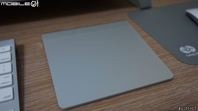 開箱 一波四折的 2013年末最新 iMac 27半攻頂款