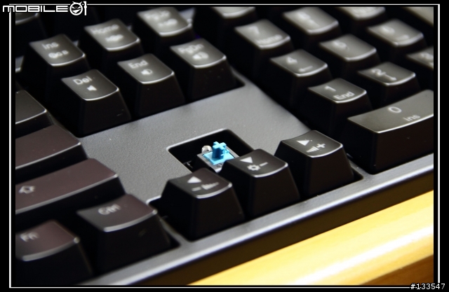 [開箱分享] Ducky Shine 3 DK9008 藍光/青軸/中文...
