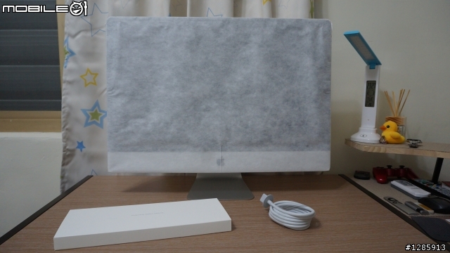 開箱 一波四折的 2013年末最新 iMac 27半攻頂款