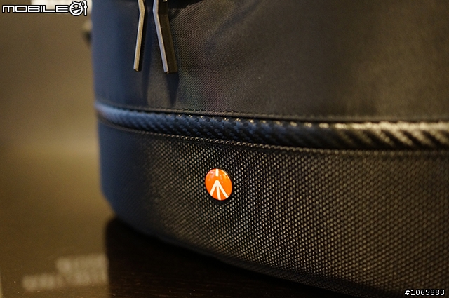 第一次的開箱文 D610 + PC-E 24mm F3.5 移軸鏡 + 饅頭包 Manfrotto Shoulder Bag VIII