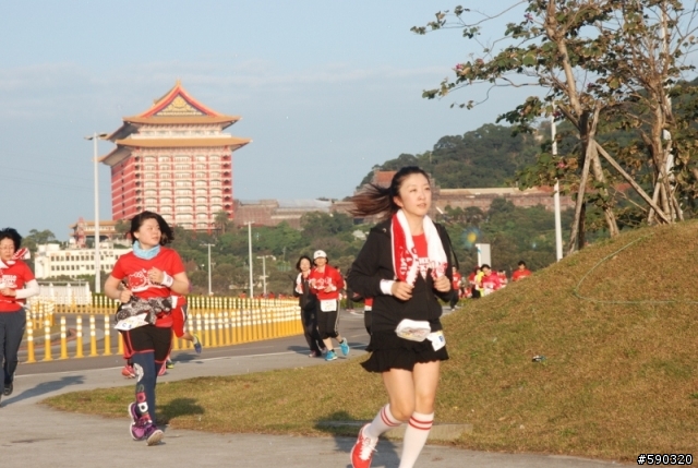 2014 1/11 無嘴貓路跑