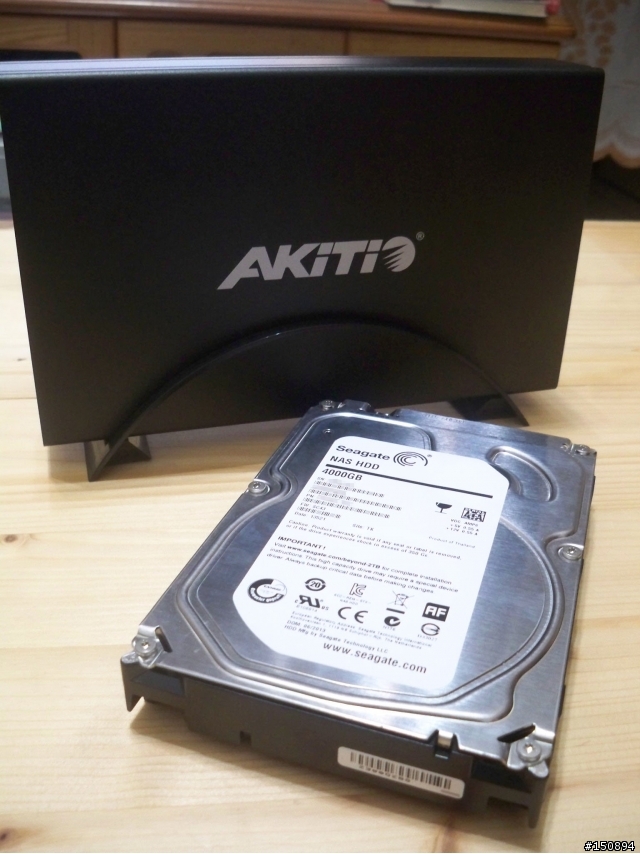 【簡單分享】為我家的NAS+DAS 換顆大容量的腦容量：Seagate NAS HDD 4TB 3.5吋硬碟UNBOX