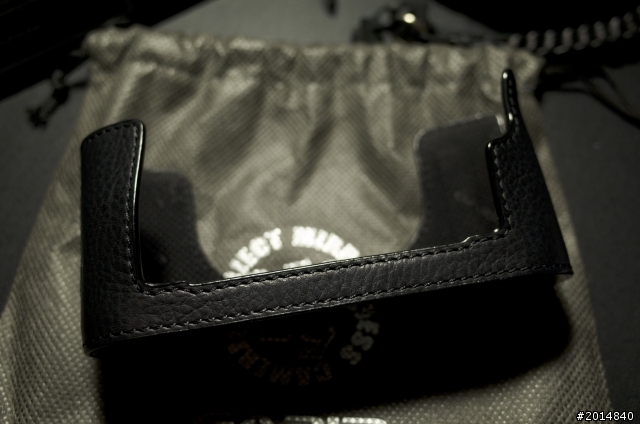 新年換新裝－Leica M240 背帶及Half Case簡易開箱，也歡迎大家分享你的Leica M機的搭配