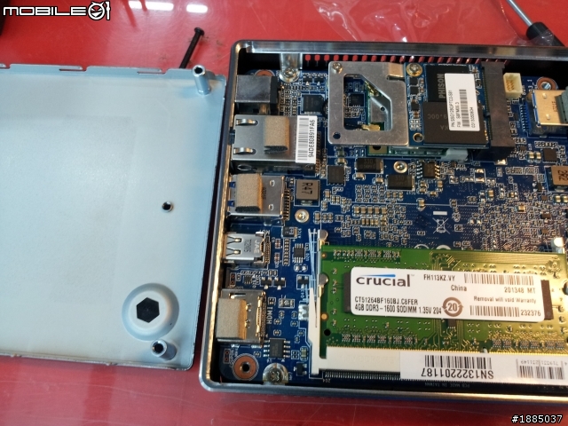 [簡易開箱] 技嘉巴掌大小主機