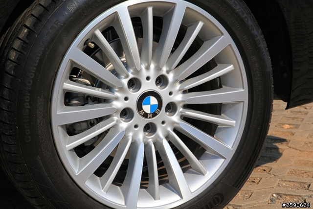 【賞車開箱】BMW 320i 3GT (F34) 開箱分享