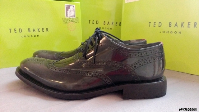 [開箱] Ted Baker "五雙齊發" 灰黑/酒紅色牛津雕花鞋, 淺墨綠Derby鞋, 以及格紋皮靴等...