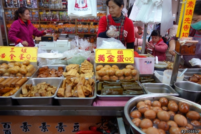 2014年首發團，Masi欣騎天之石門水庫好楓景，