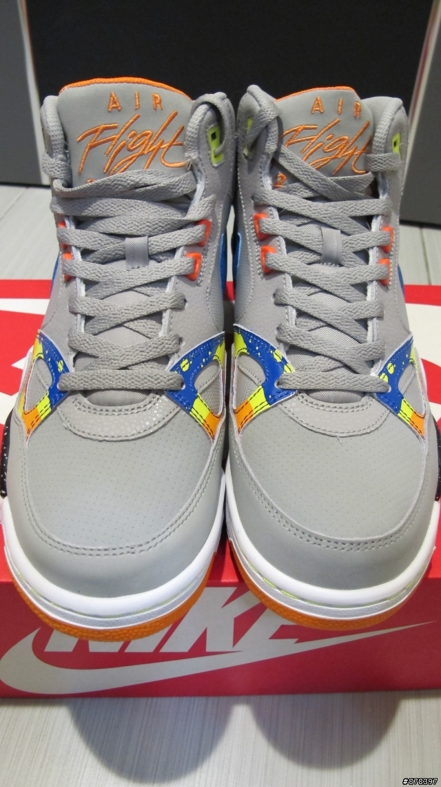 {Maru  Kobe 9 NSW  LIFESTYLE  TXT    AND   FLIGHT 13 MID   微開箱}