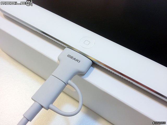 iPad Air陽春雙開箱+ozaki apple認證傳輸線