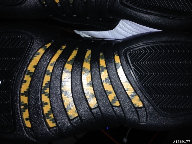 jordan12代taxi  真偽鑑定