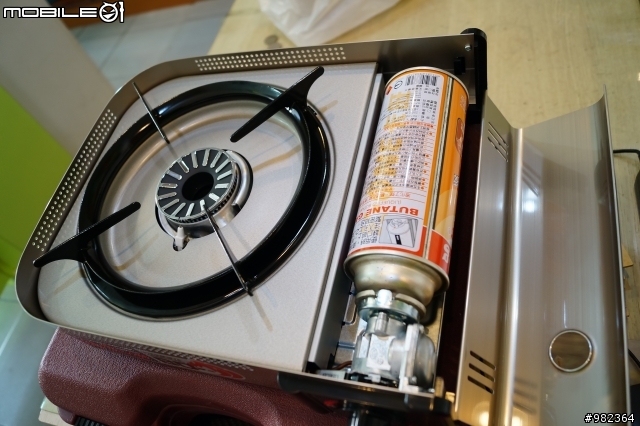 [開箱] Iwatani 岩谷 4.1kw 卡式瓦斯爐王 CB-AH-41 開箱~ (圖文多慎入!)