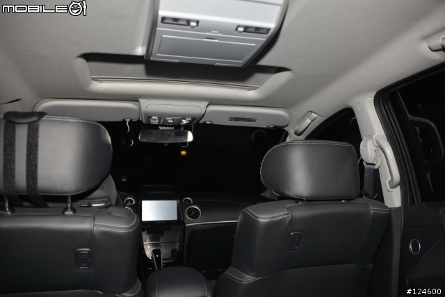 U7 TURBO簡易開箱~油耗分享~新增全車LED+後車箱好亮