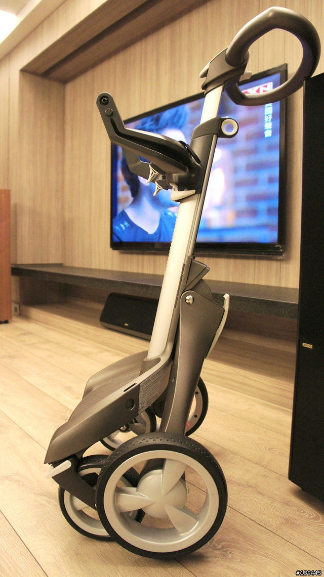 Stokke Xplory V4  black melange丹寧灰款式嬰兒推車開箱