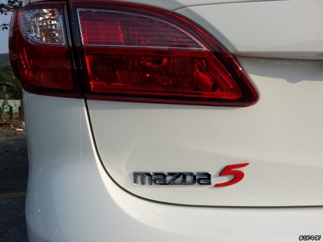 New mazda 5 (2013/12) 北區開箱、grand livina 1.8關箱