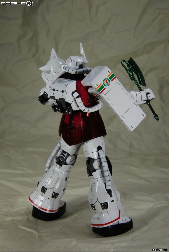 <圖片分享> 7-11_RX-78 Gundan & MS-06 Zaku II