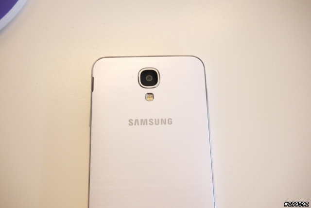  Samsung GALAXY J  魅力美型鑑賞會