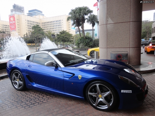上空馬王-藍色 599 SA Aperta