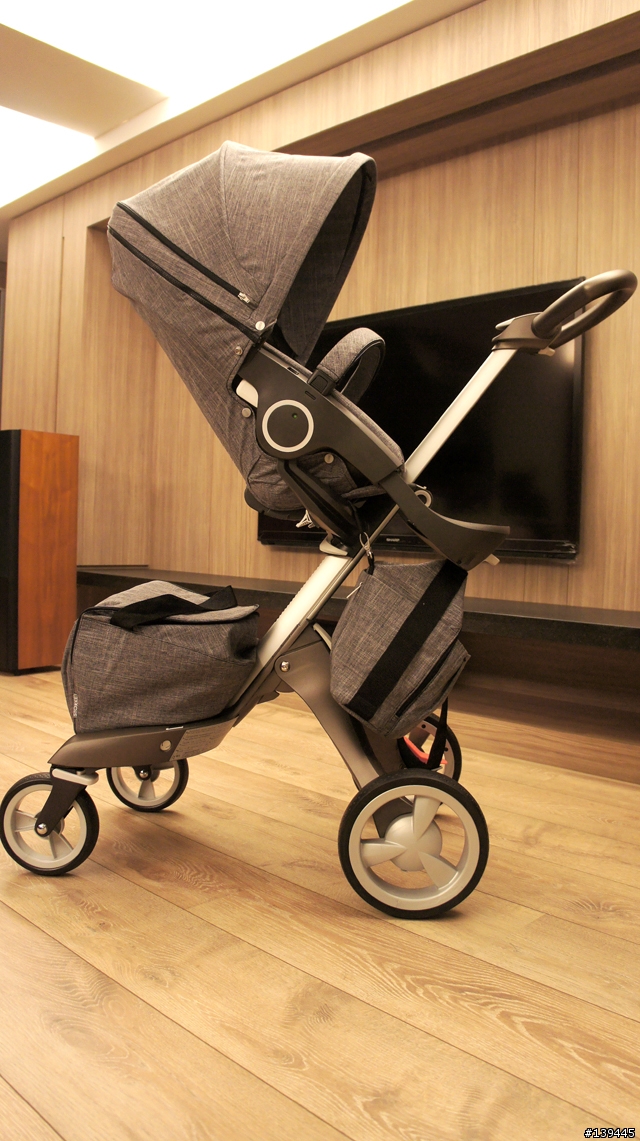 Stokke Xplory V4  black melange丹寧灰款式嬰兒推車開箱