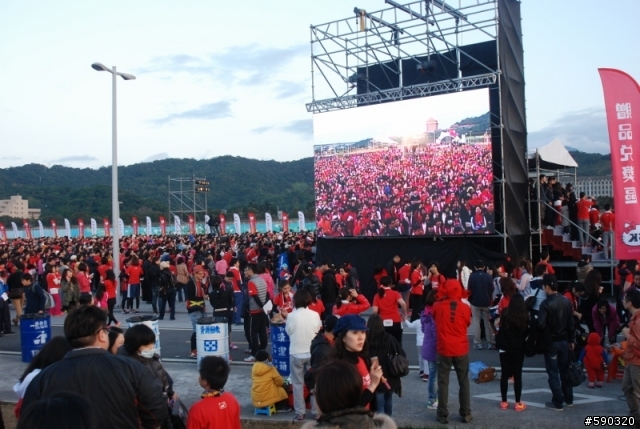 2014 1/11 無嘴貓路跑