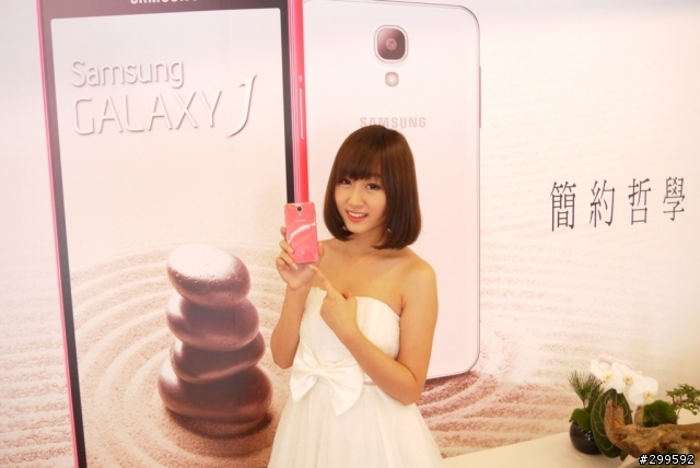  Samsung GALAXY J  魅力美型鑑賞會