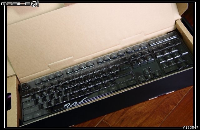 [開箱分享] Ducky Shine 3 DK9008 藍光/青軸/中文...