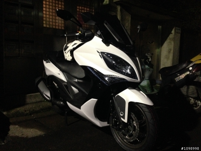 隨時更新Xciting400abs 圖多開箱(降把手又野外露出+伸縮自如的橫桿+覺得很帥的貼紙+工廠直營的前移後照鏡+從無到有的點點滴滴)