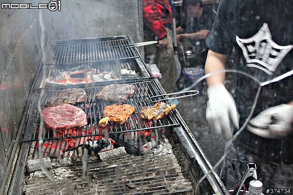 【著火美式炭烤牛排】引爆桃園地區炭烤牛排戰