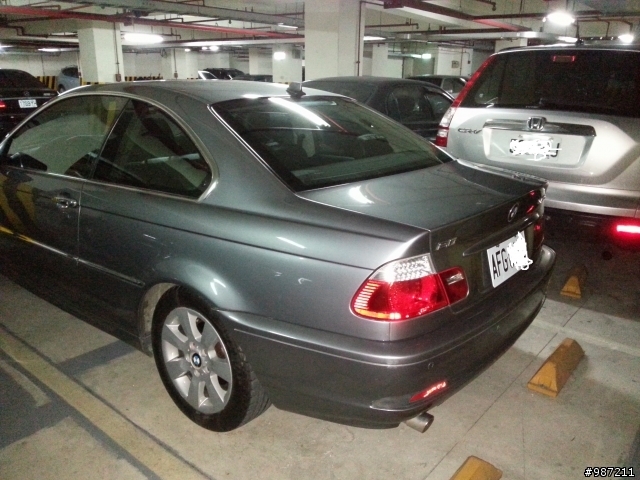 2006年2月出廠318 CI是E46或E92?