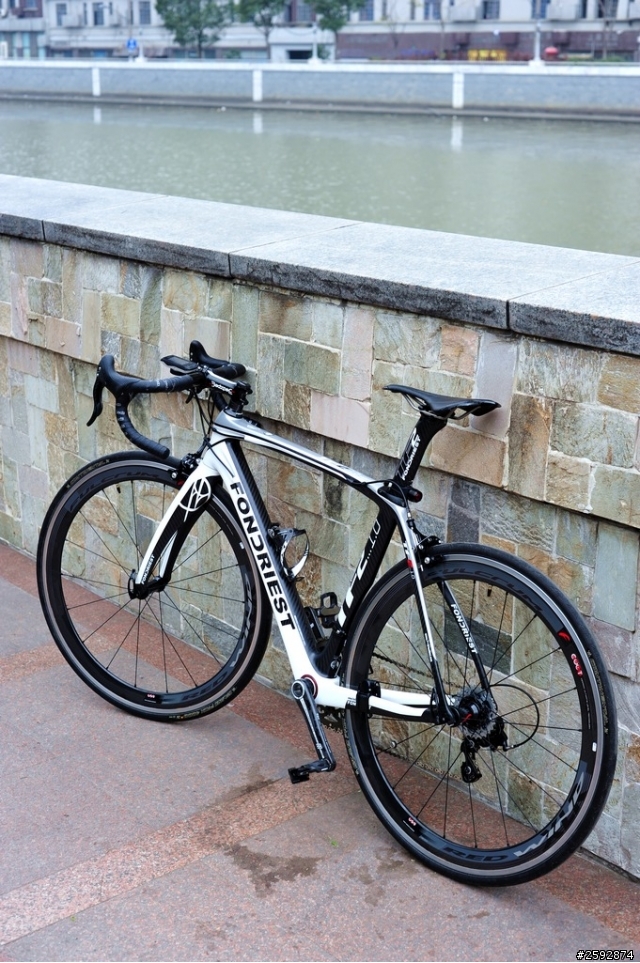 新的一年從換車開始，fondriest tf2.