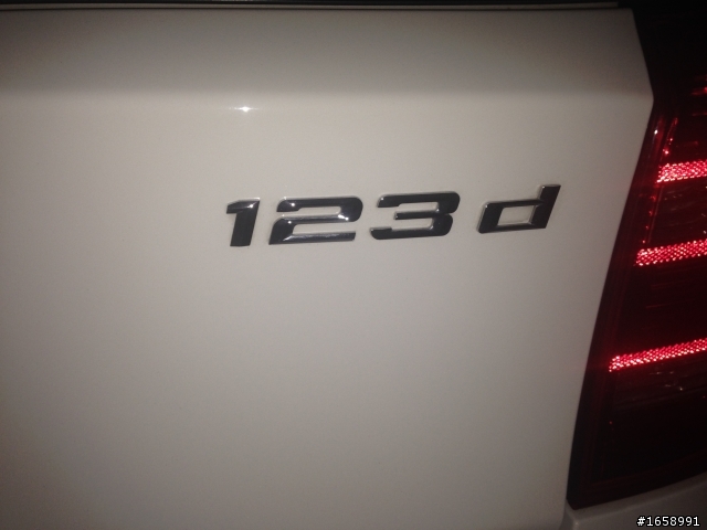 X1開箱(我姊姊的 ^^ ) 附帶第一台BIMMER E87 123d(is me補開箱