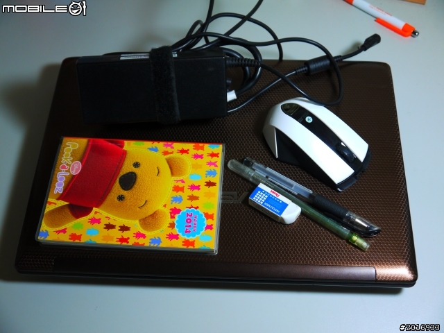 【開箱】第一眼遇見 RITE 包包就愛上它的設計-- ROBOT Bag 機器人(黑帆布)包