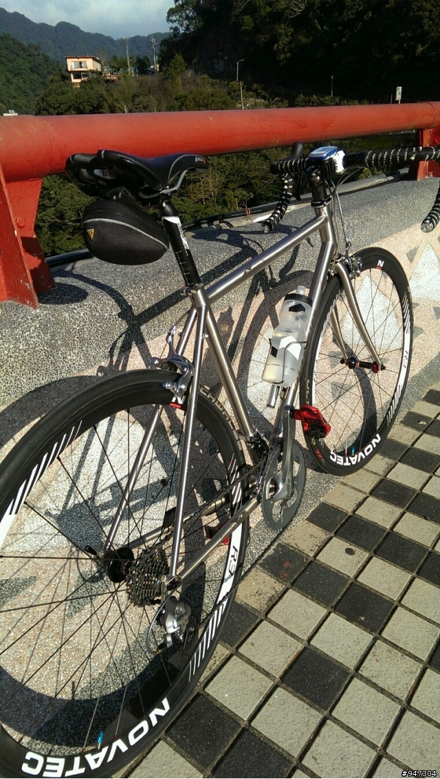 我的自組雲豹4130鋼管車分享