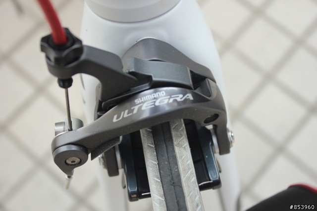 [開箱]2013 CANNONDALE CAAD 10 白/黑塗裝