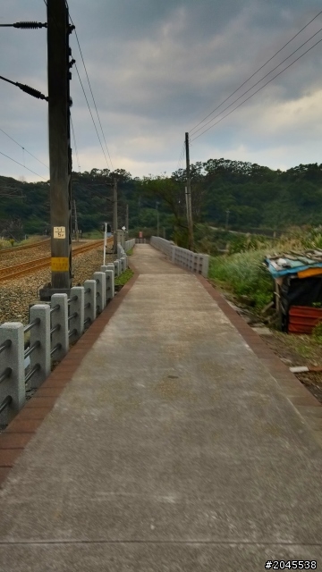 基隆河順向自行車路徑分享 (三貂嶺火車站-大佳段)