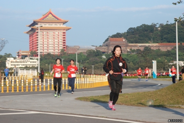 2014 1/11 無嘴貓路跑