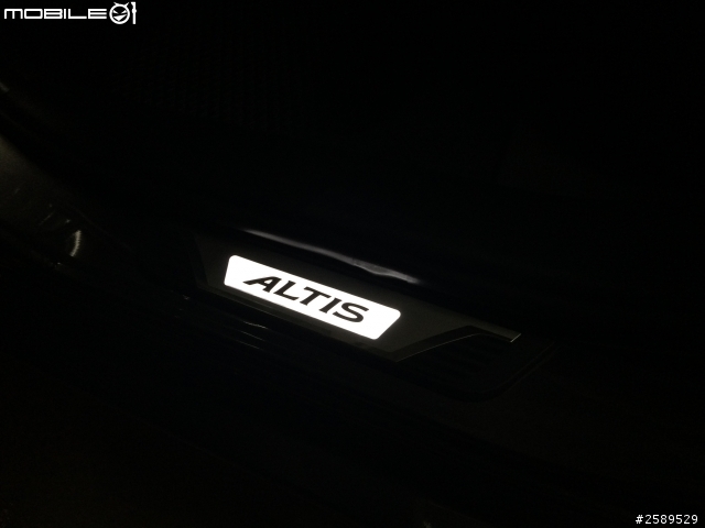 2014 Altis 尊爵灰 